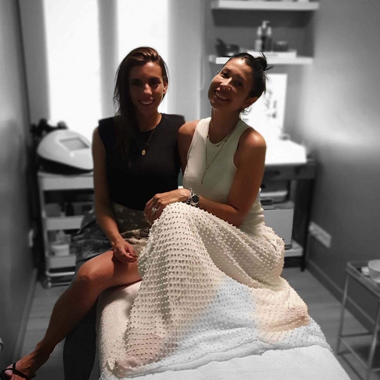 Depilación láser definitiva en Amarilis Neves: piel suave y cuidado profesional