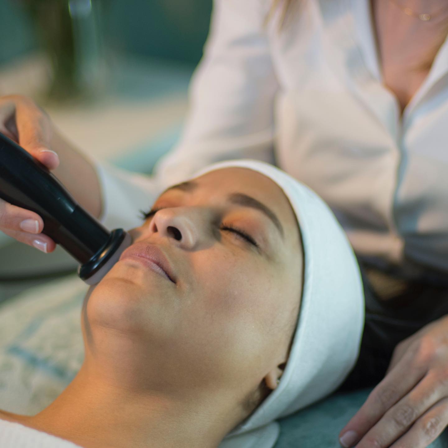 Cosmética personalizada profesional: tratamientos exclusivos en Amarilis Neves Barcelona