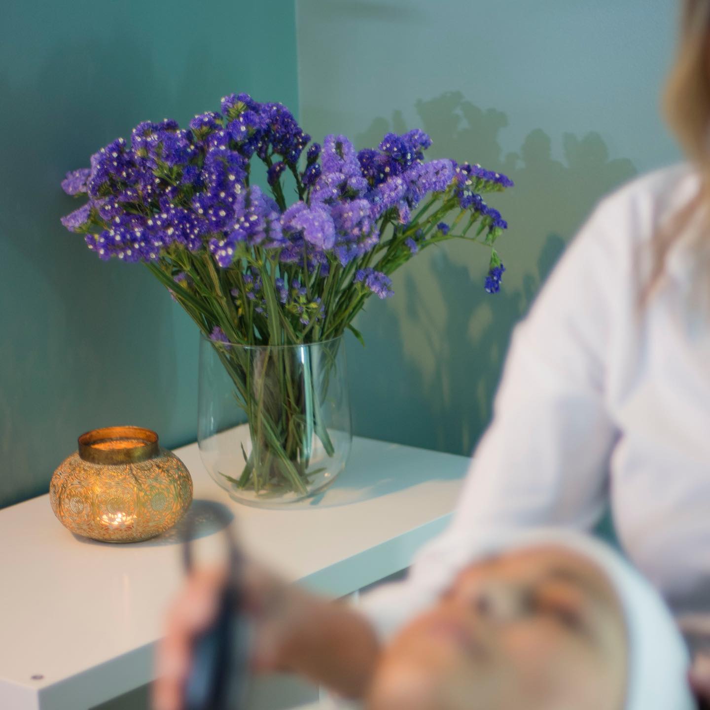 Higiene facial profunda en Amarilis Neves: renovación, frescura y equilibrio para tu piel