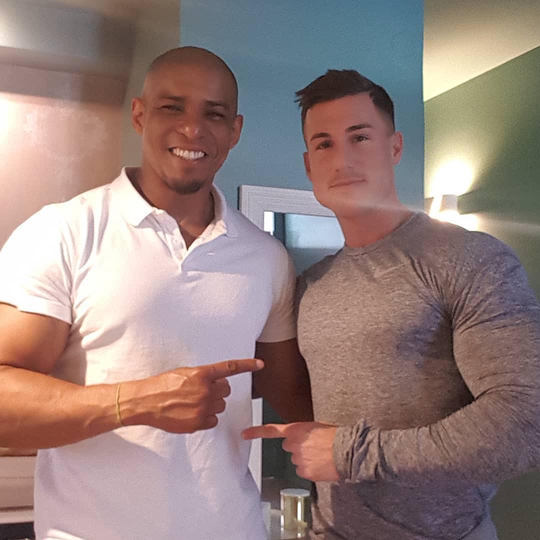 Belleza masculina y grooming: el cuidado moderno del hombre en Amarilis Neves Barcelona