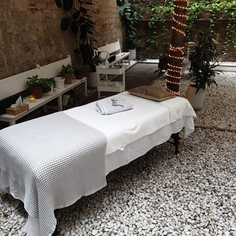 Sesiones de spa para parejas: relajación, conexión y bienestar en Amarilis Neves Barcelona